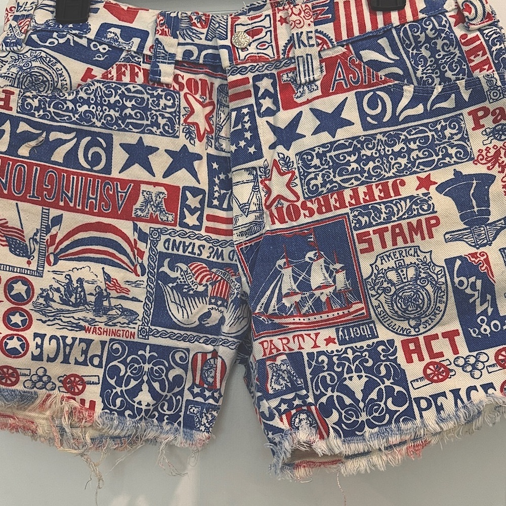 USA 250 celebration Vintage rare America cut off shorts unisex. small